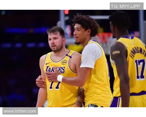 湖人对火箭精彩对决粤语直播全程回放与分析