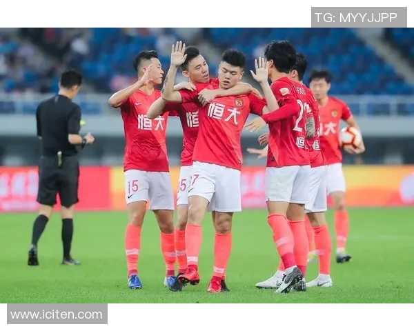 激战正酣直播恒大对阵泰达精彩瞬间回顾与分析 激战正酣直播恒大对阵泰达精彩瞬间回顾与分析