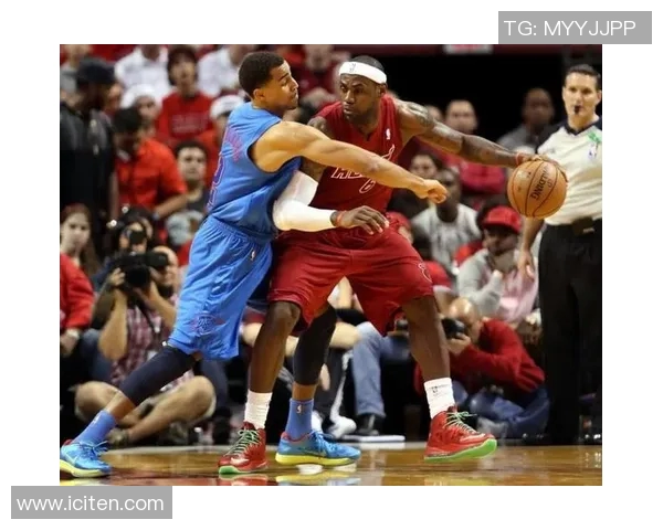 2012年NBA总决赛热火与雷霆的巅峰对决与传奇时刻回顾 2012年NBA总决赛热火与雷霆的巅峰对决与传奇时刻回顾