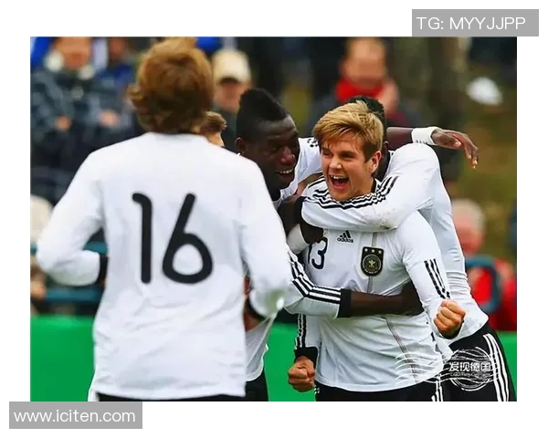 京多安的足球之路:从青训新星到世界顶级中场的辉煌历程