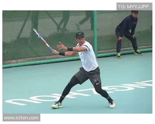 成都网球队在全国网球耐力排行榜中荣获第十名展现出强劲实力与潜力