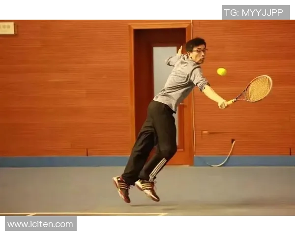 武汉网球队包夹战术解析及其在网球赛事中的影响与应用 武汉网球队包夹战术解析及其在网球赛事中的影响与应用